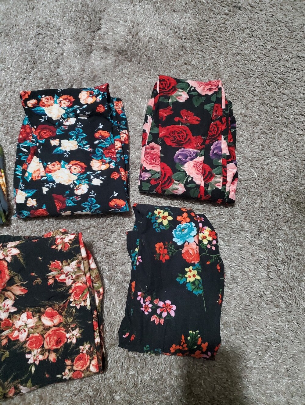 Infinity Raine Women's Floral Leggings Bundle Of 5 Leggings Buttery Soft - Picture 6 of 7